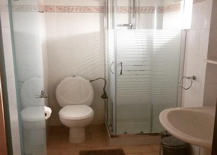 ホテル Sydney Kéfalos